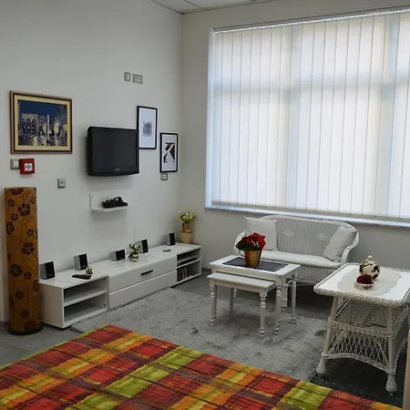 شقة Studio Two Roses