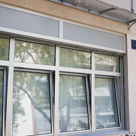 شقة Studio Two Roses *