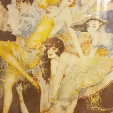 Studio Two Roses سبليت